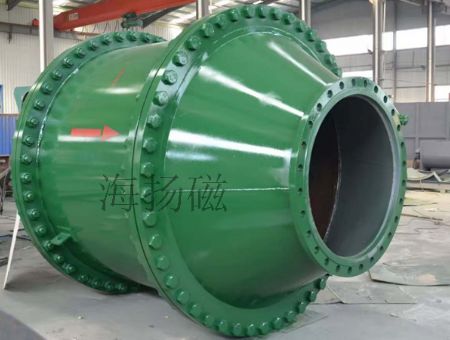 點擊查看詳細信息<br>標題：強磁設備DN700制作 閱讀次數(shù)：9