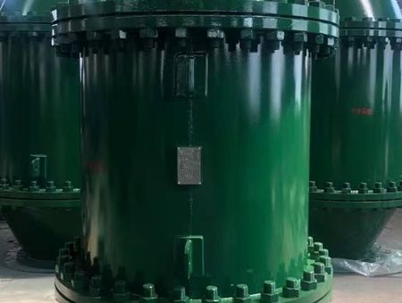 點擊查看詳細信息<br>標題：強磁設備DN700制作 閱讀次數(shù)：8