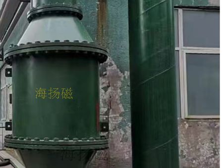 點(diǎn)擊查看詳細(xì)信息<br>標(biāo)題：磁化除垢器DN700安裝 閱讀次數(shù)：8